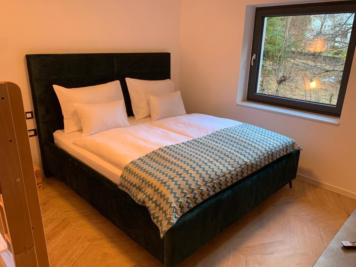 Pine Tree Holiday House Gozd Martuljek Ngoại thất bức ảnh